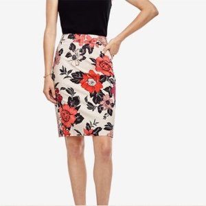 Ann Taylor Sundrenched Floral Pencil Skirt | Sz 4
